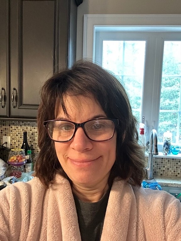 Building Photo - 38 Reservoir St