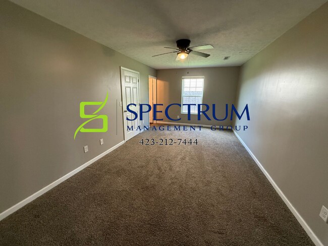Building Photo - Now accepting applications for a 3 bedroom 2 bath with LARGE bonus room single family home in Kod...