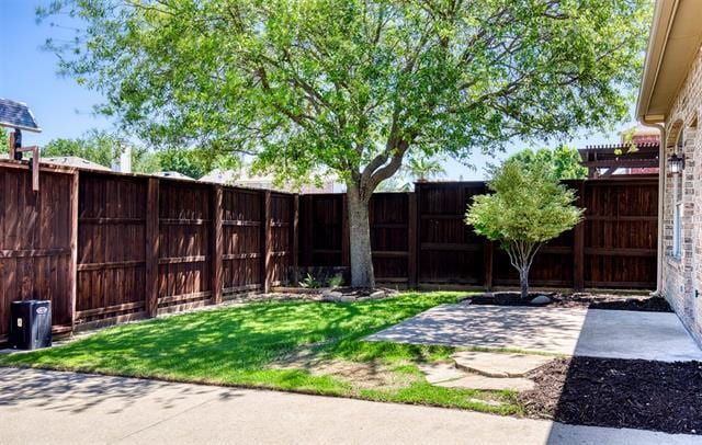 Building Photo - 11434 La Grange Dr