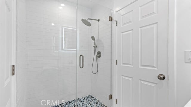Building Photo - 330 Teasdale Dr
