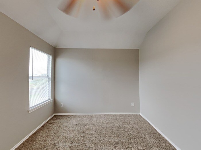 Building Photo - 24914 Mason Trail Dr