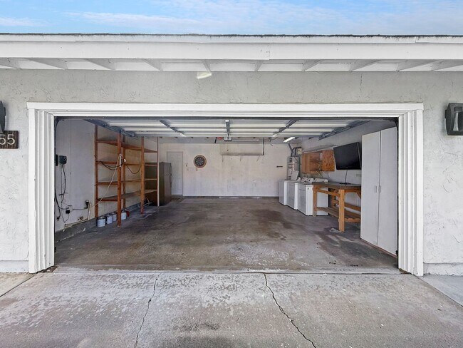 Building Photo - Beautiful 4B/2BA Home in Rancho Peñasquito...