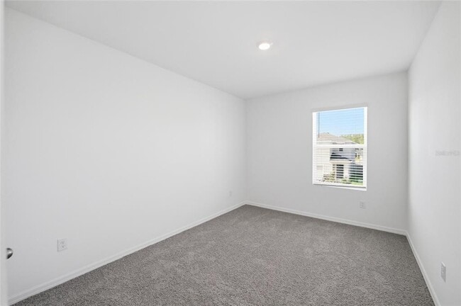 Building Photo - 17786 Acorn Drop Rd