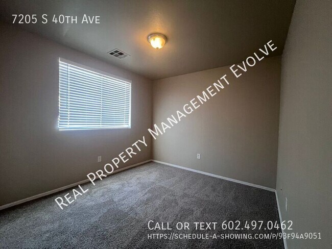 Building Photo - 7205 S 40th Ave