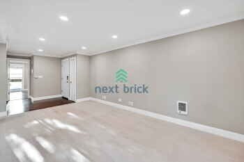 Building Photo - Beautiful home with 2 beds, 1 baths for rent Live in the Heart of Bellevue!