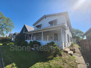 Building Photo - 1717 N 16th St