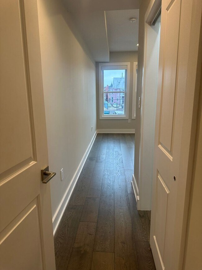 Building Photo - Modern 2 Bedroom, 2 Bathroom Penthouse with Parking in Historic LeDroit Park