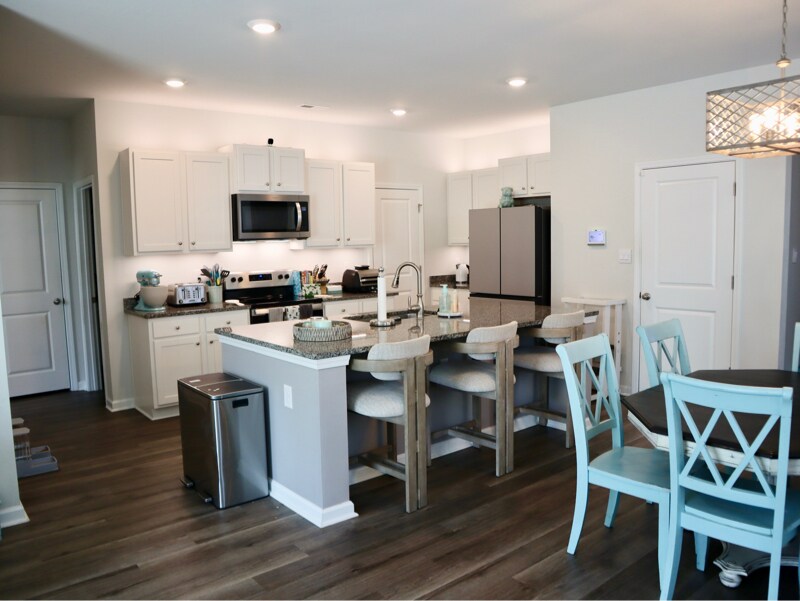Building Photo - 404 Willet Ct