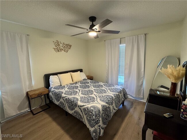 Building Photo - 137 Wading Bird Cir