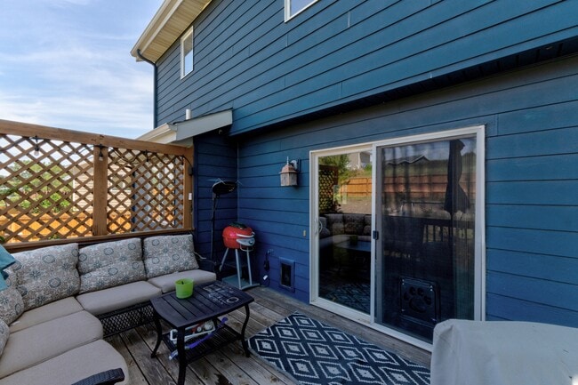 Building Photo - 4025 Wild Flower Dr