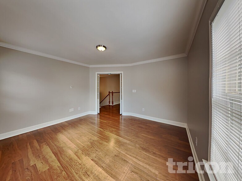 Building Photo - 4355 Stone Mountain Dr