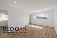 Building Photo - 228 Stepney St