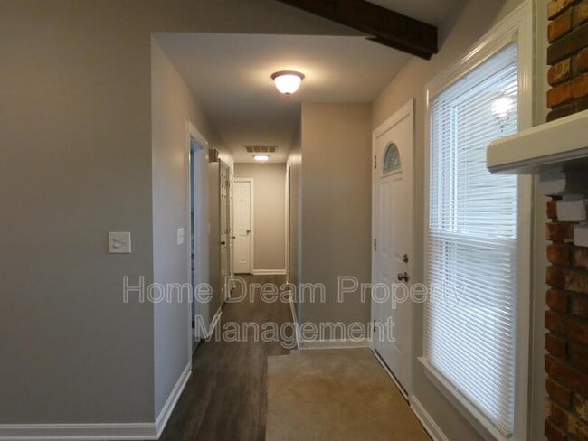 Building Photo - 11804 Kennedy Ln