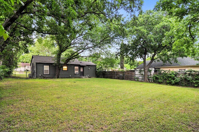 Building Photo - 7328 Brazos Ave