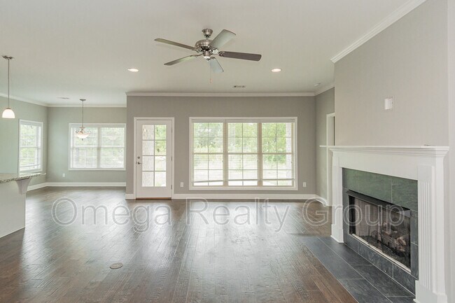 Building Photo - 11560 Crimson Ridge Rd