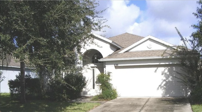 Building Photo - 9813 Secret Cove Ln