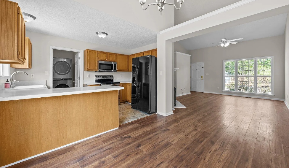 Building Photo - 408 Flagg Rd