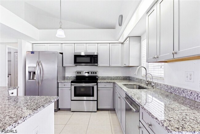Building Photo - 1728 NW 18th St