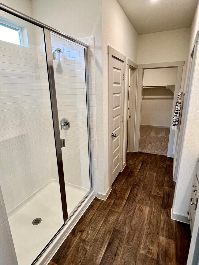 Building Photo - 101 Altamont St