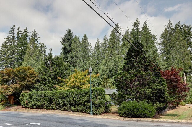 Building Photo - 2327 248th Ave SE