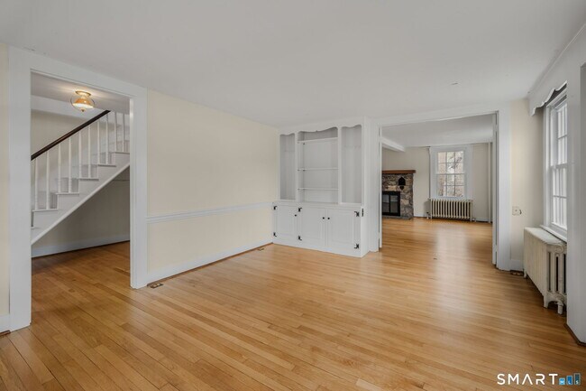 Building Photo - 260 Hamburg Rd