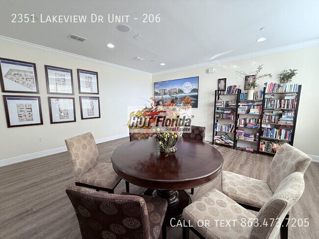 Building Photo - 2351 Lakeview Dr