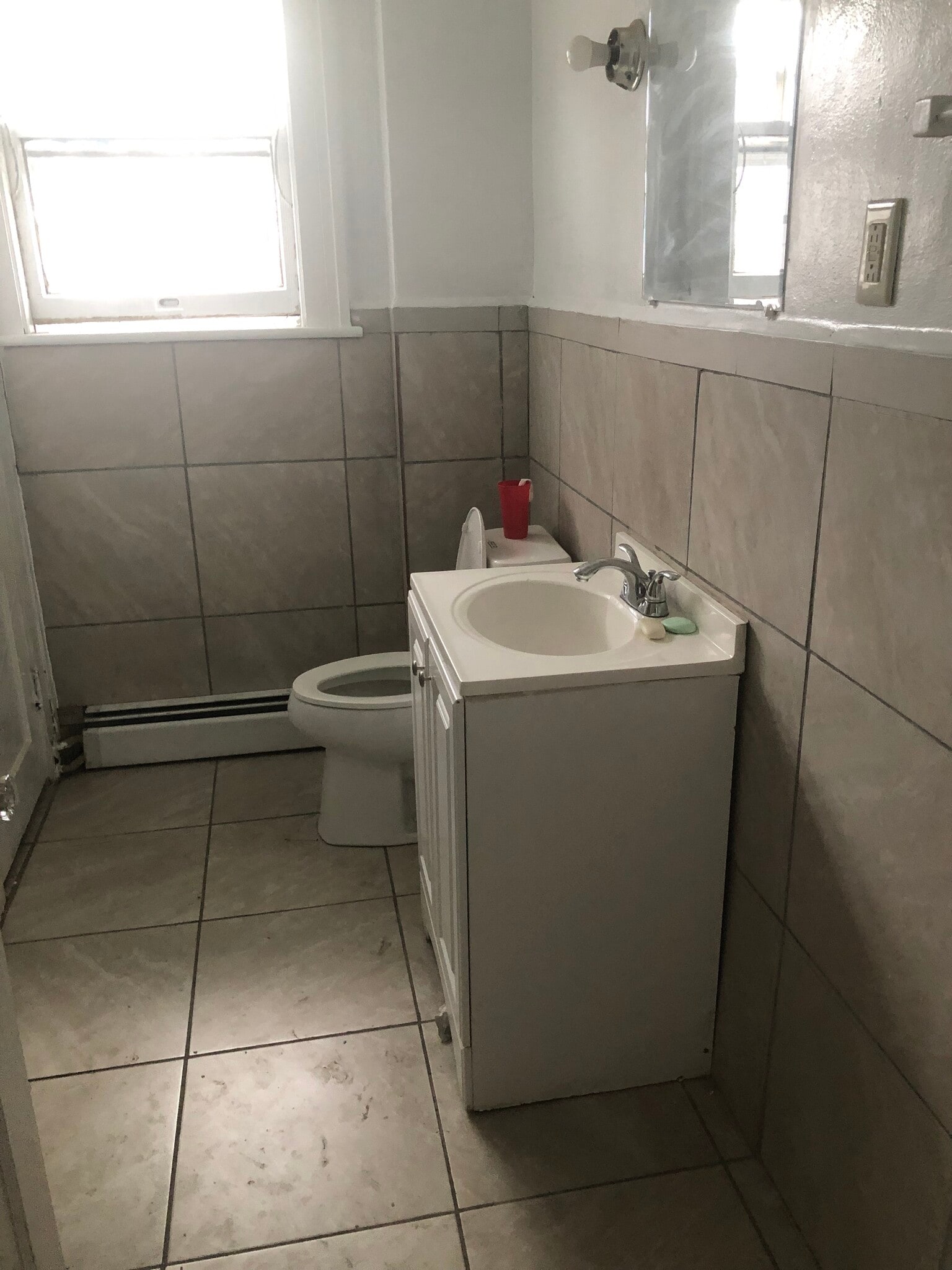 upstairs bath 2nd floor - 632 McDowell Ave NW