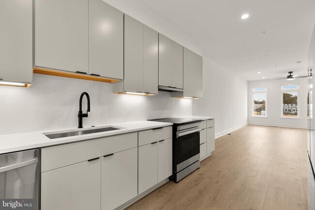 Building Photo - 2608 Olmsted Ct NW