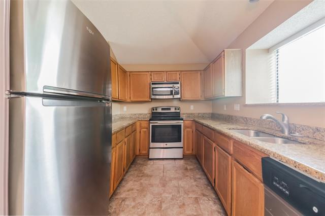 Building Photo - 2222 Cortland Cir
