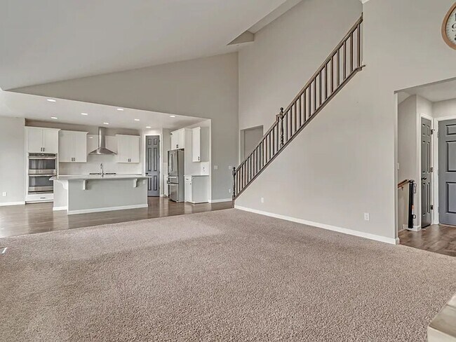 Building Photo - 3 Bedroom 2.5 Bathroom Home in Lehi!