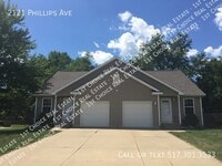 Building Photo - 2121 Phillips Ave