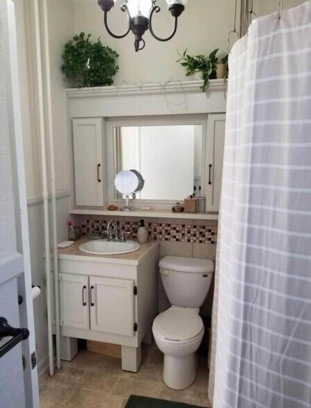 Building Photo - 3208 Logan Ave N