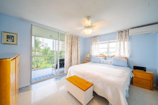 Building Photo - 3600 N Ocean Dr