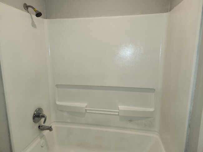 Building Photo - Coming Soon!!!  Accepting Section 8.  Deca...
