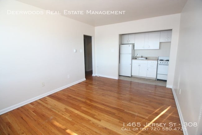 Primary Photo - 1465 Jersey St