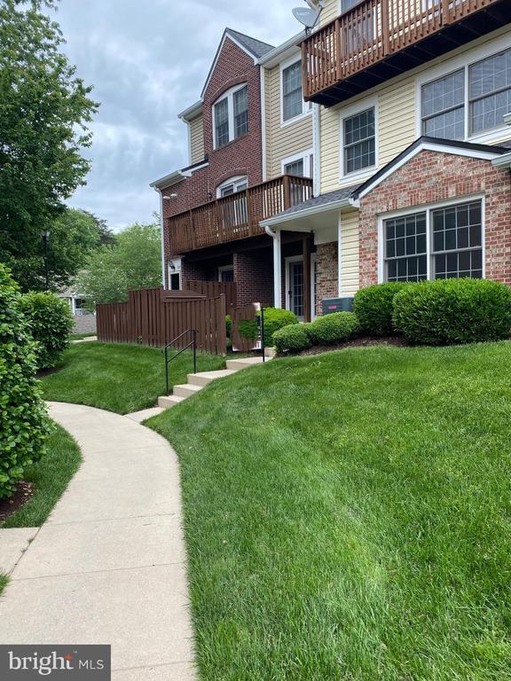 Building Photo - 12625 Kempston Ln