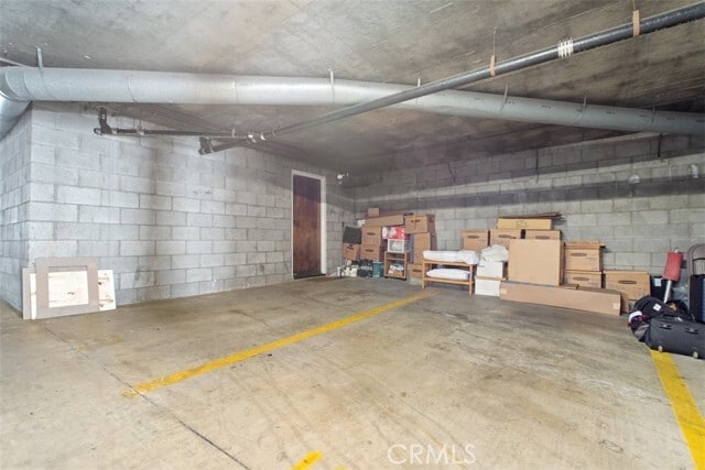 Building Photo - 1409 Havenhurst Dr