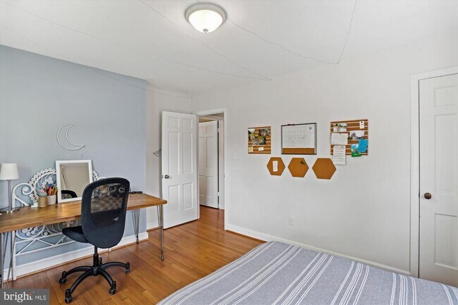 Building Photo - 8810 Lowell St