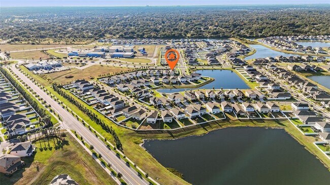 Building Photo - 12841 Tannencrest Dr