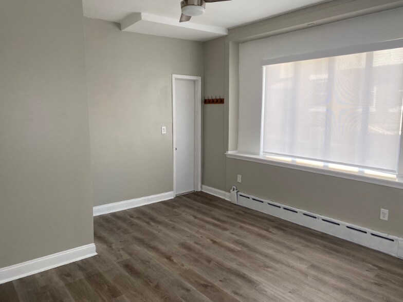 Building Photo - 2626 Master St