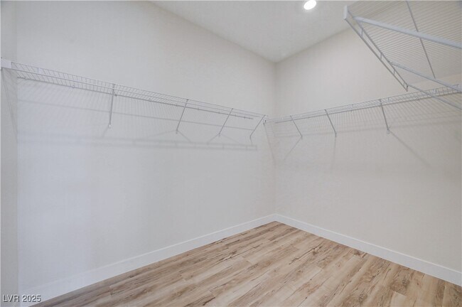 Building Photo - 12470 Madison Pk Pl