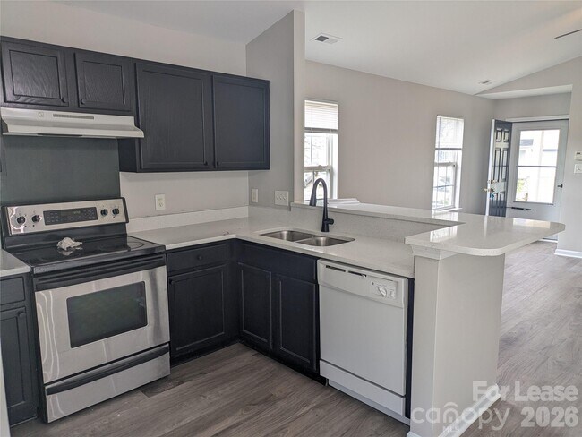 Building Photo - 187 Brantley Pl Dr