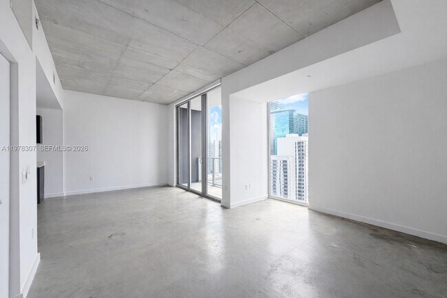 Building Photo - 151 SE 1st St