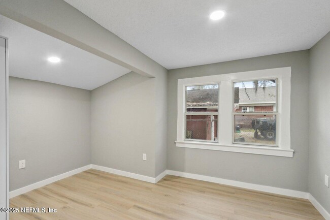 Building Photo - 2959 Fitzgerald St