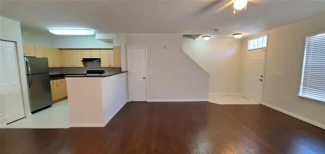 Building Photo - 735 Siena Palm Dr