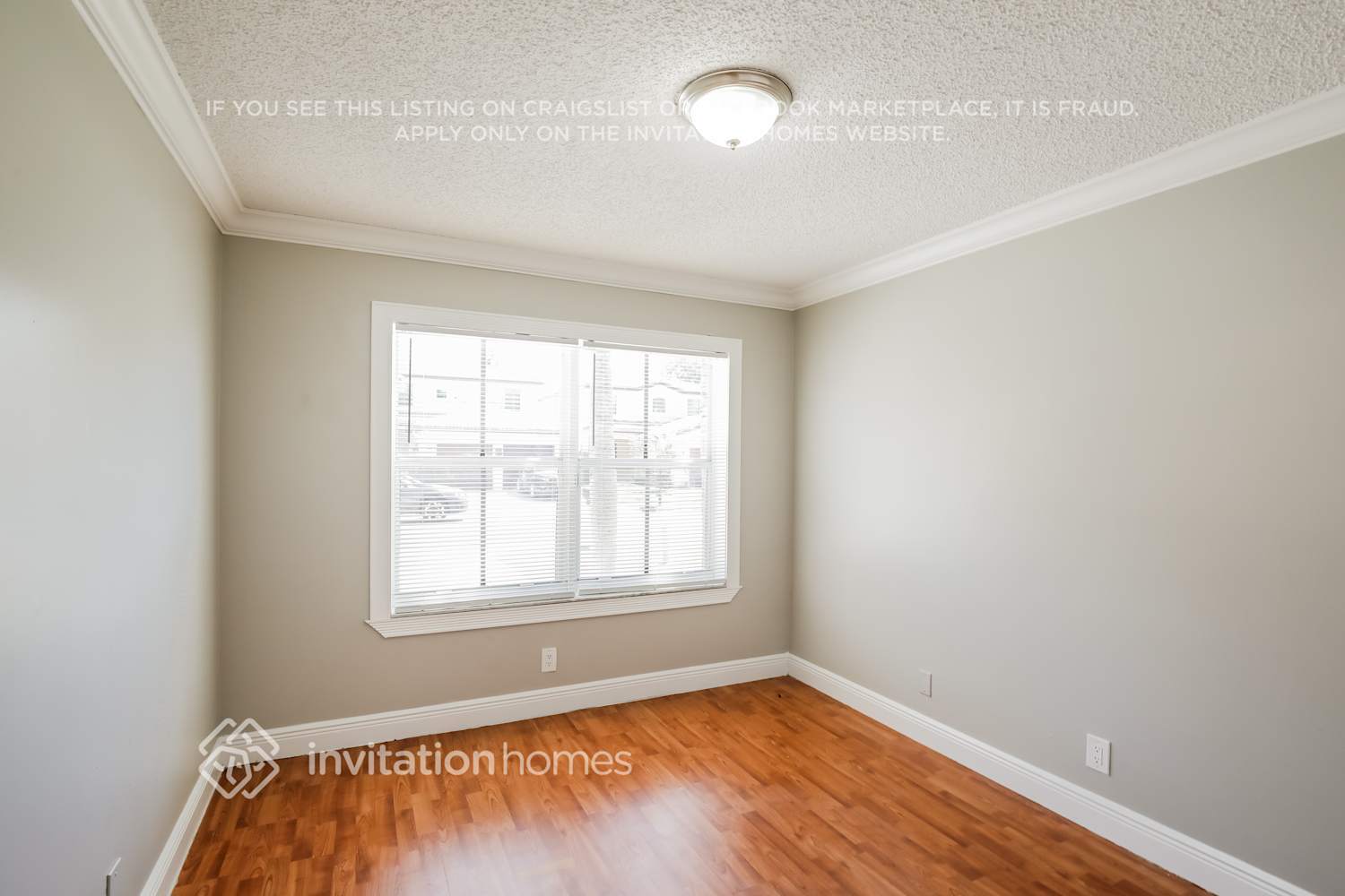 Building Photo - 119 NW 44th Terrace