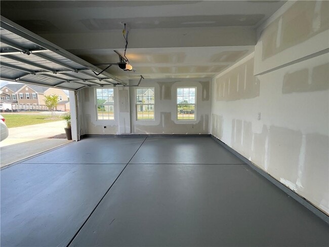 Building Photo - 105 Marchmont Dr