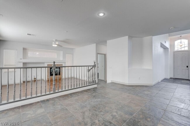 Building Photo - 9931 Rockside Ave