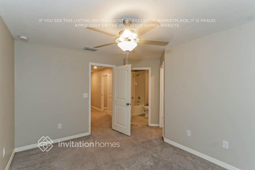 Building Photo - 8502 Druid Oaks Ln