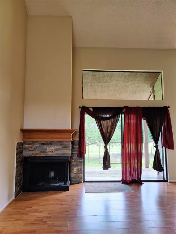 Building Photo - 8279 Sands Point Dr